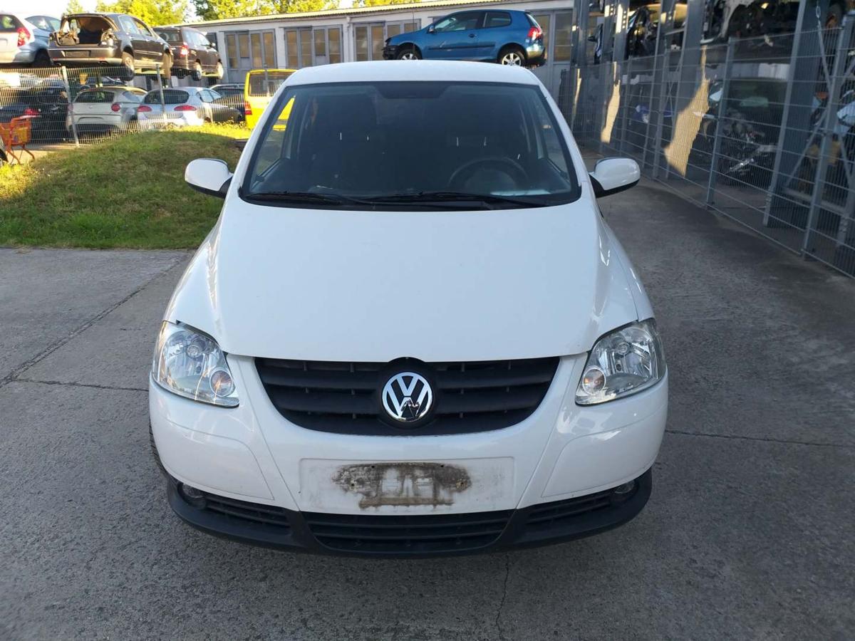 VW Fox original Tür vorn links LB9A Candyweiss Rohbau Bj.2010
